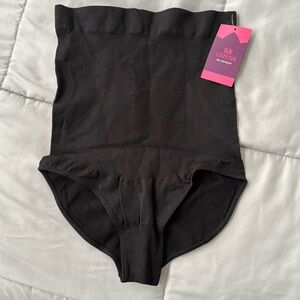 NWT High Waisted Shaper Panties Empetua M-L size